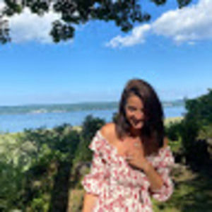 Meet your Posher, Klodiana